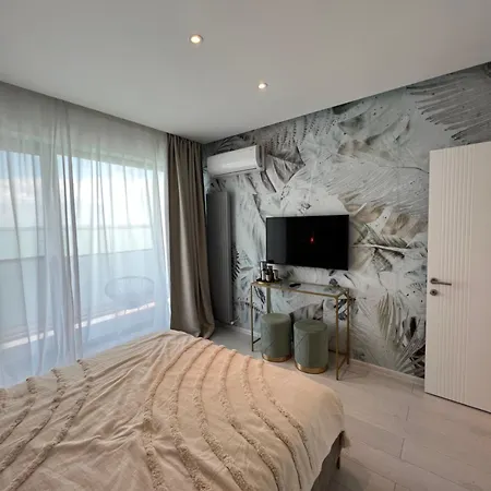 Sunset - Nord Appartement Mamaia